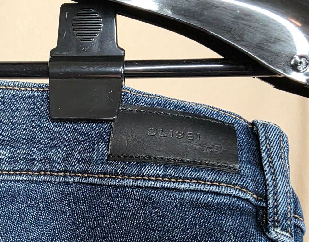 DL1961 Bridget Boot Jeans | Size 33 | High Rise Dark Wash Raw Hem | 34.75 Inseam - Picture 10 of 16